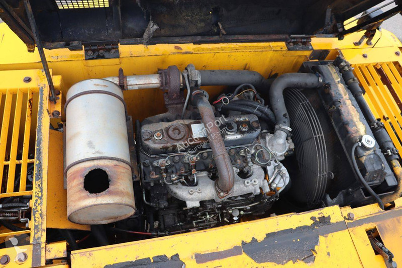 جرافة JCB