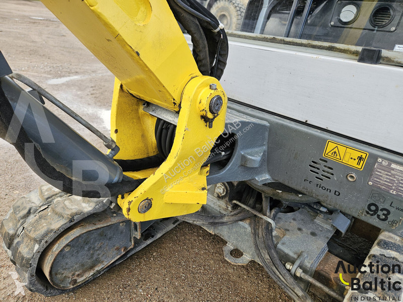 جرافة Wacker Neuson