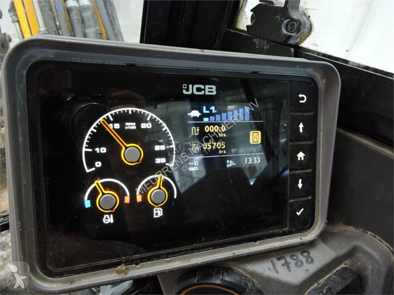 جرافة JCB