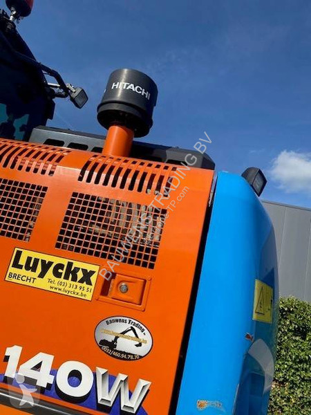 Skovel Hitachi 140 W-6