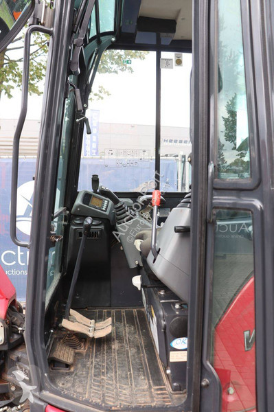Skovel Yanmar ViO27-6