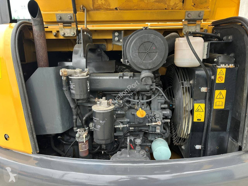 Skovel Komatsu 7