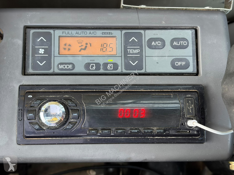 Skovel Hitachi ZX140-W3 | German machine