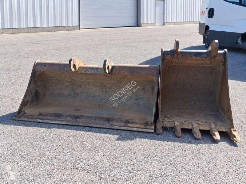 Excavadora Caterpillar F