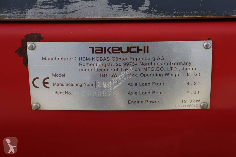 Excavadora Takeuchi