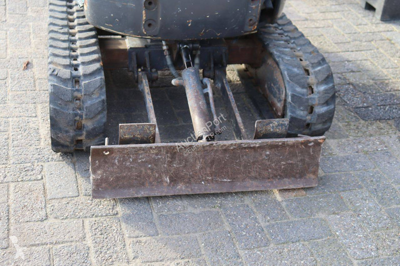 Koparka Kobelco Beetle SK 10SR