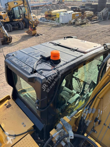 Pelle Caterpillar 330 (NEXT GEN)