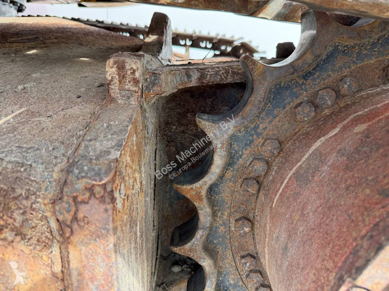 Pelle New Holland Kobelco E235B SR2 - 360°...