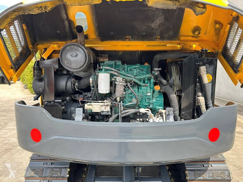 Pelle Volvo EC60C