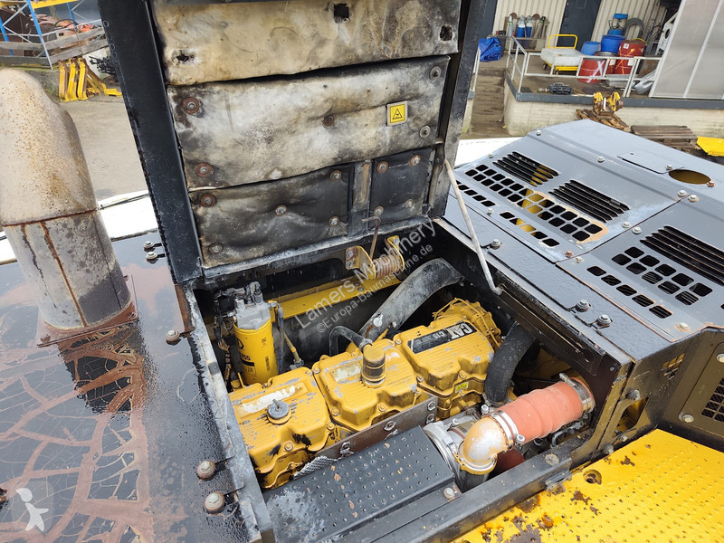 Багер Caterpillar 374F D .