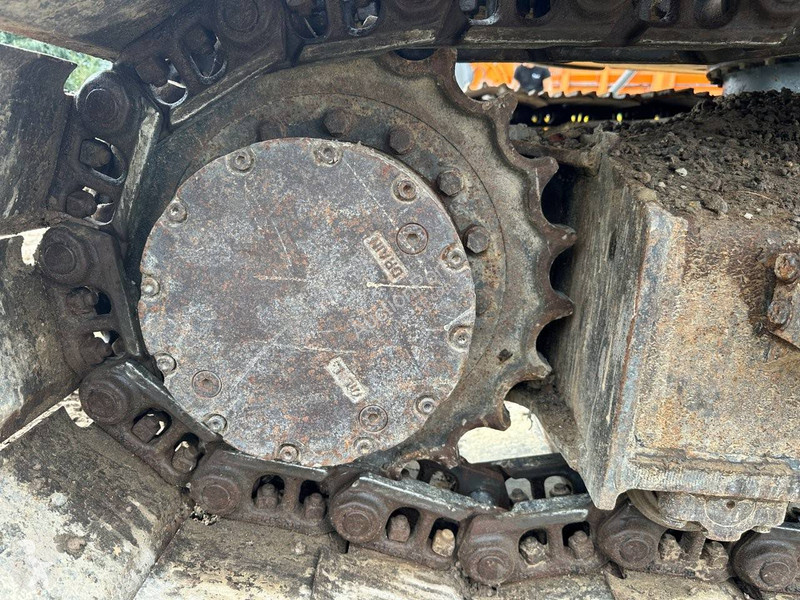 Pelle JCB LC