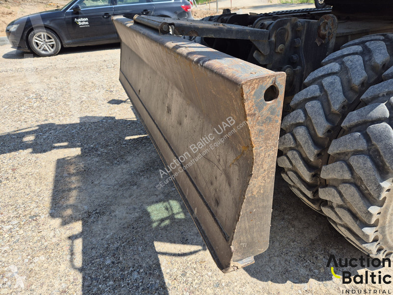 Багер Doosan W5