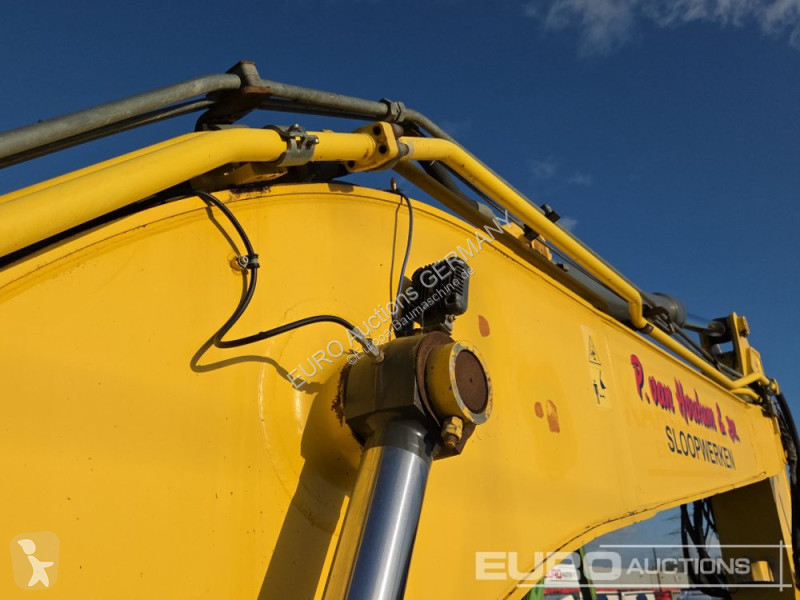 Excavadora New Holland