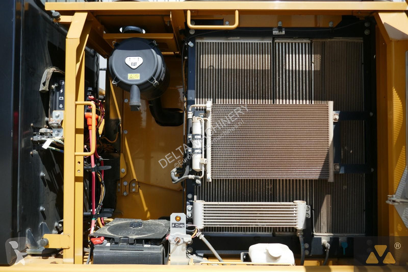 Graafmachine Caterpillar 320FL