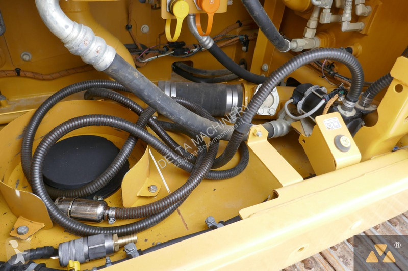 Escavatore Caterpillar
