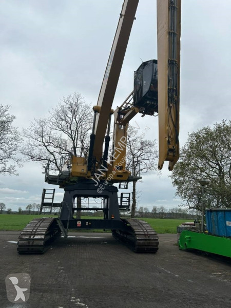 Rýpadlo Caterpillar 385 MH