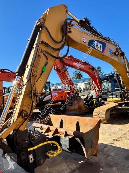 Excavator Caterpillar Z SYSTEMEM 3D LEICA