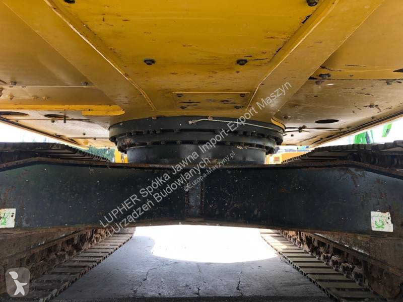Excavator Komatsu PC210LC-11