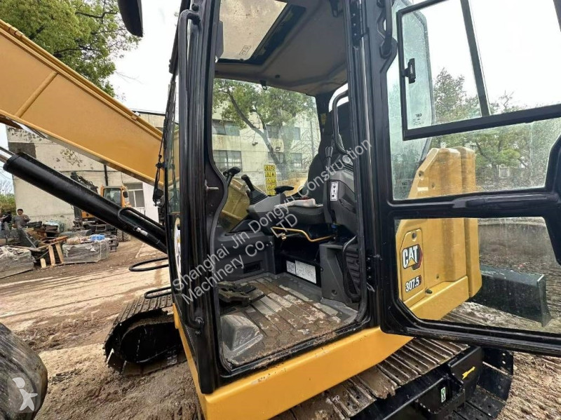 Escavadora Caterpillar 307