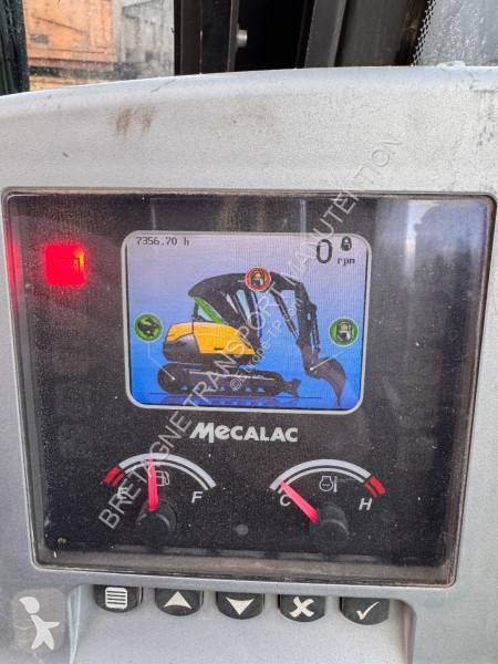 Excavator Mecalac