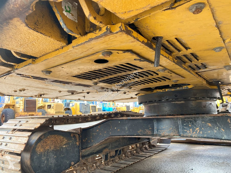 Excavadora Caterpillar NVT