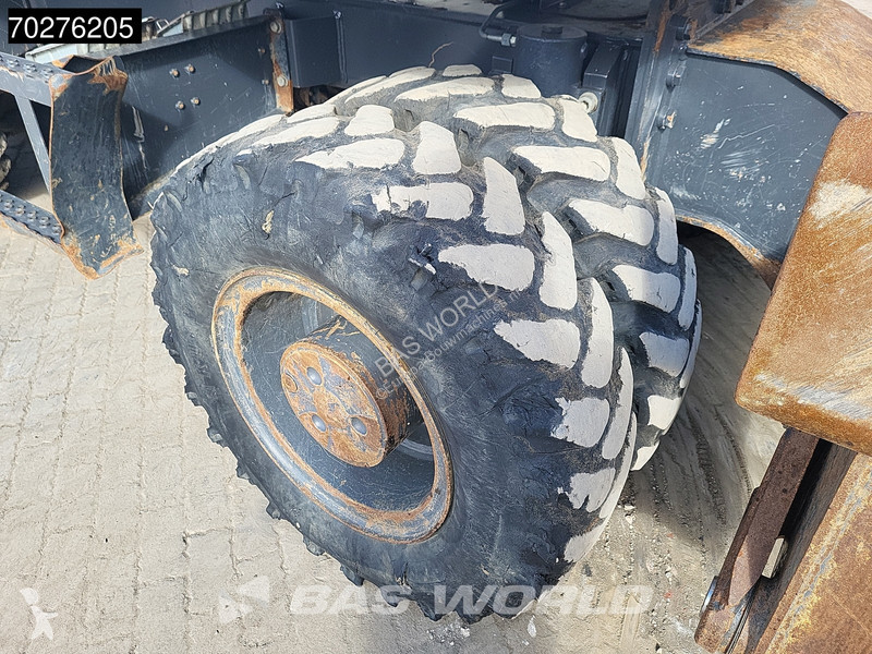 Escavatore Doosan -5 BLADE + OUTRIGGERS