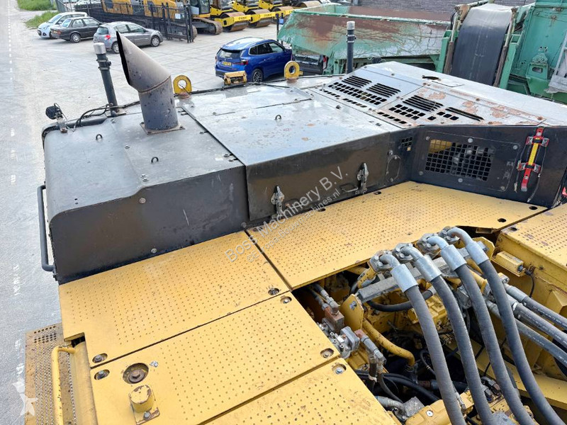 Escavadora Caterpillar ME - Automatic Greasing...