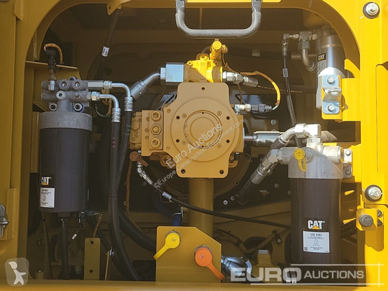 Graafmachine Caterpillar 352