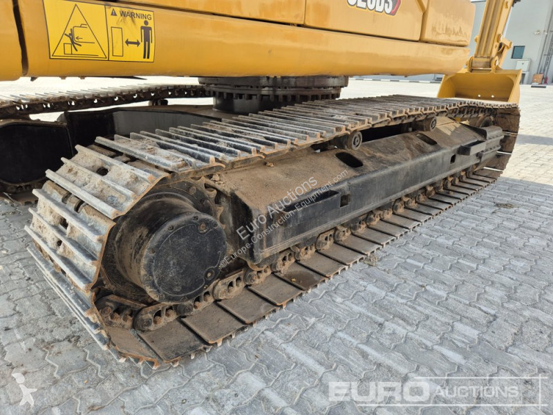 Excavator Caterpillar 3