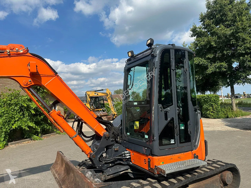 Escavadora Hitachi CLR