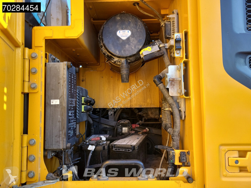 Excavadora Volvo 0 E L