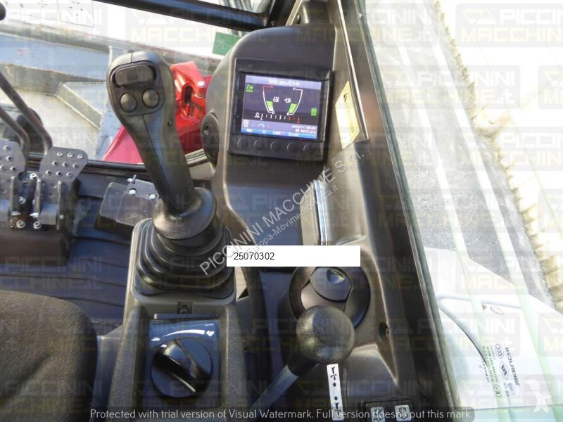 Escavatore Takeuchi TB257FR
