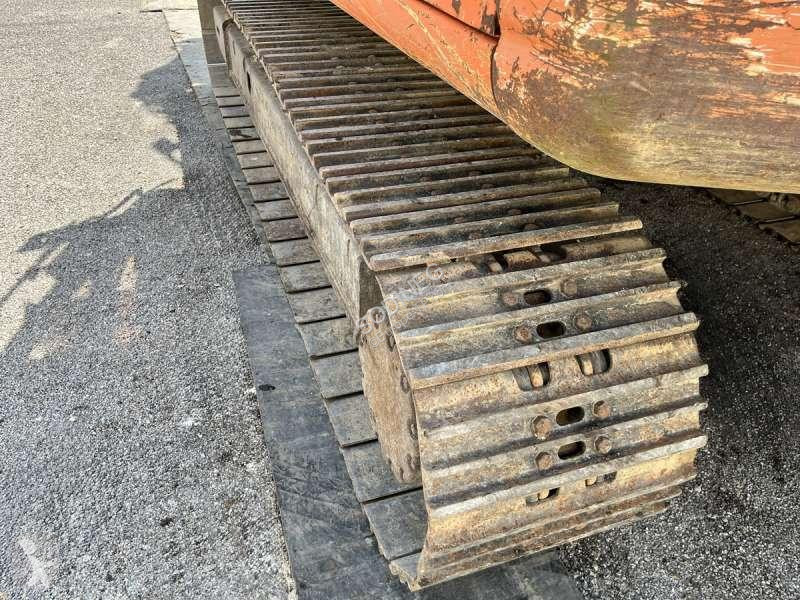 Excavadora Hitachi