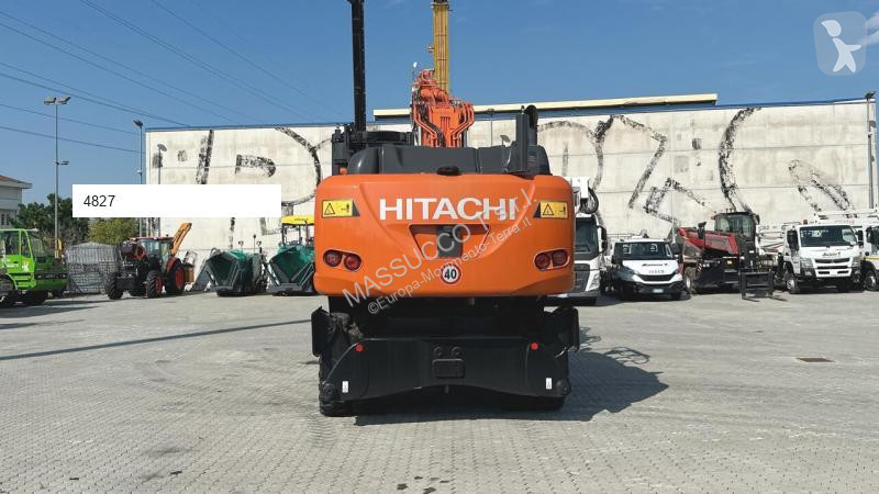 Escavatore Hitachi ZX220W-7