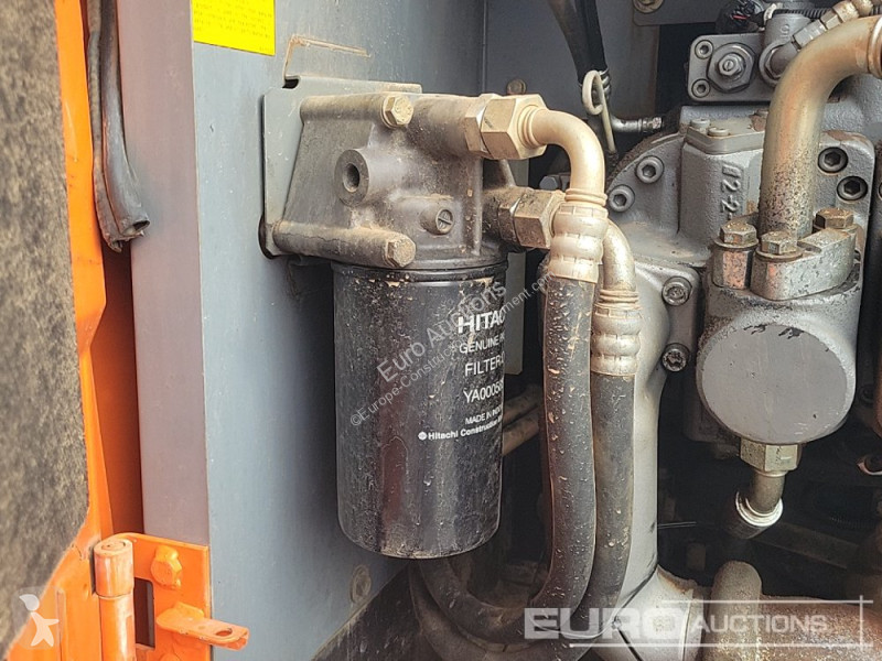 Escavatore Hitachi -5B