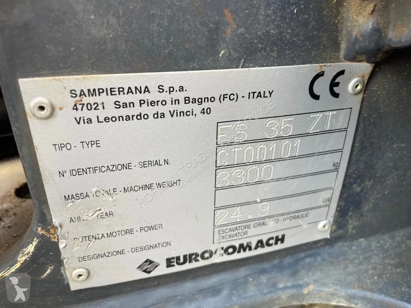 Escavadora Eurocomach ES35ZT