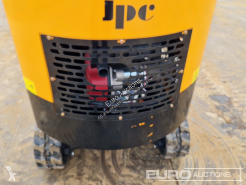 Escavadora JPC HT12