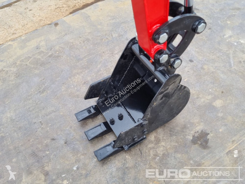 Escavatore JPC HT12