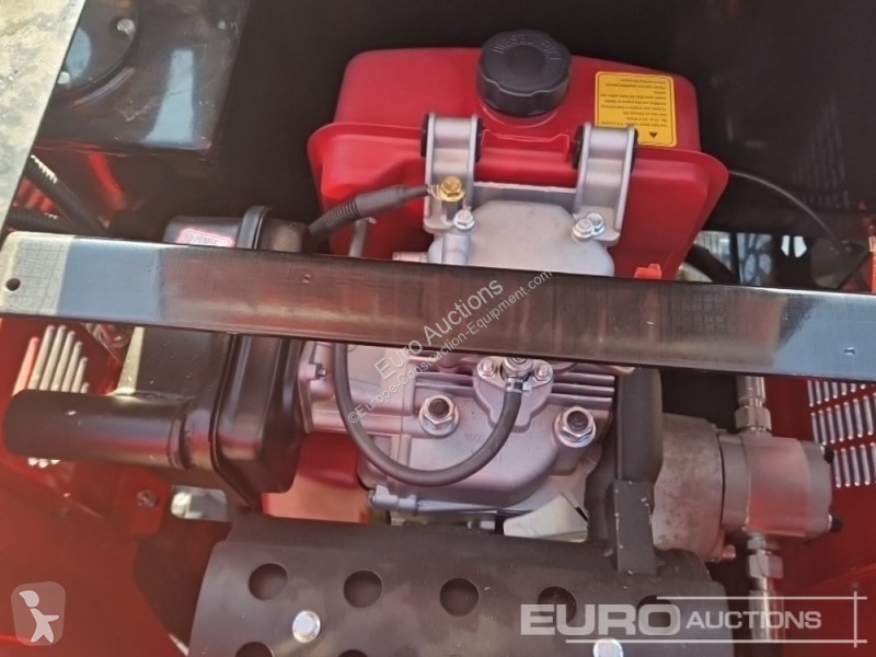 Escavadora JPC HT12