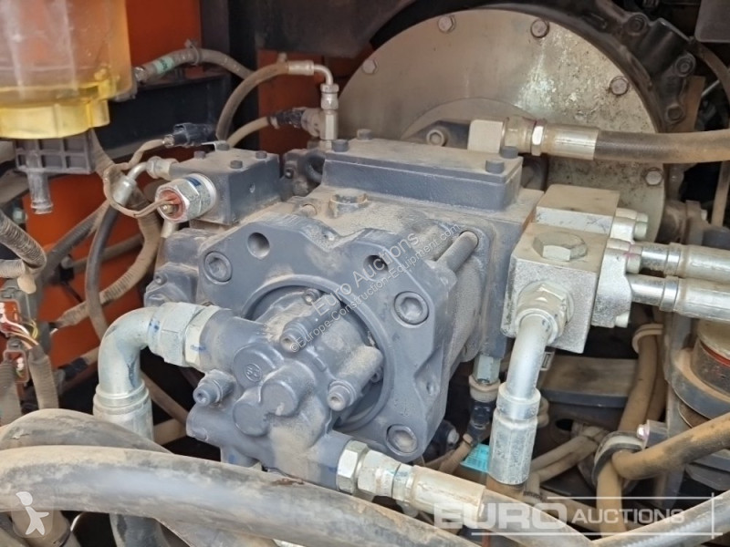 Escavadora Doosan -7