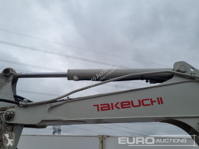 Excavadora Takeuchi TB150C