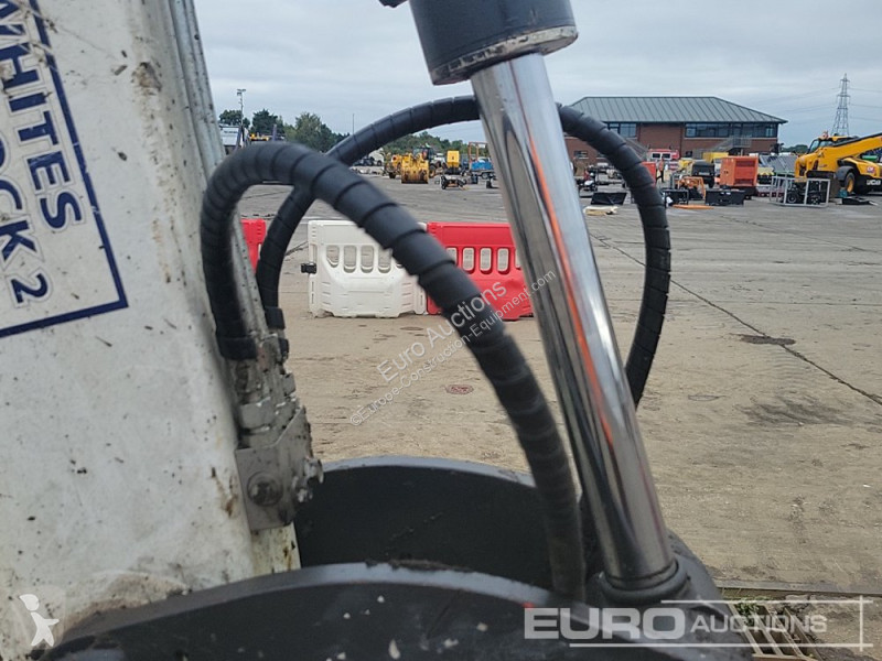 Excavator Bobcat Z