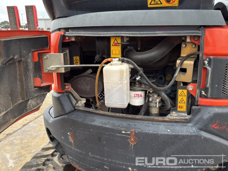جرافة Kubota U27-4