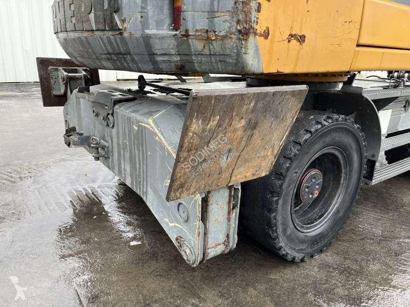Lopatový nakládač Liebherr LITRONIC