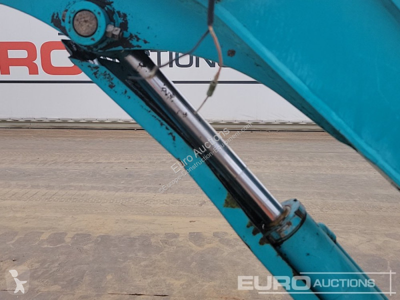 Escavatore Kubota K-020
