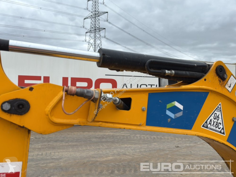 جرافة JCB 16C-1