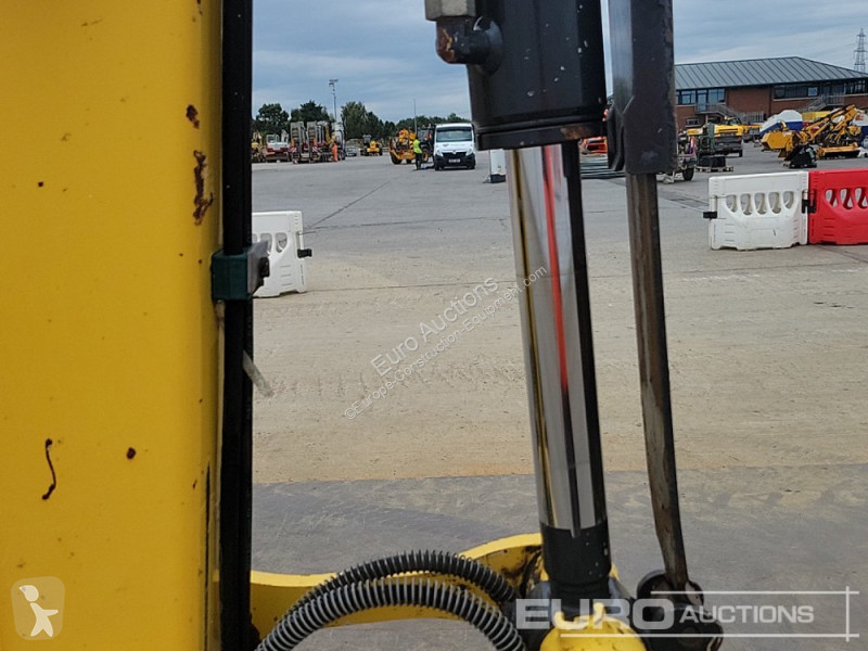 جرافة Yanmar ViO57-6A