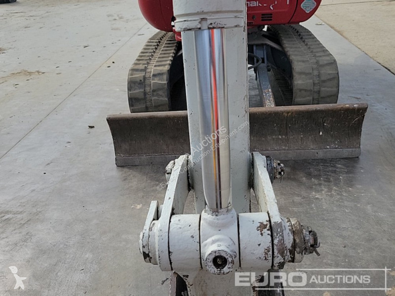 Escavadora Takeuchi 0