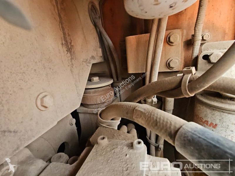 جرافة Doosan -5