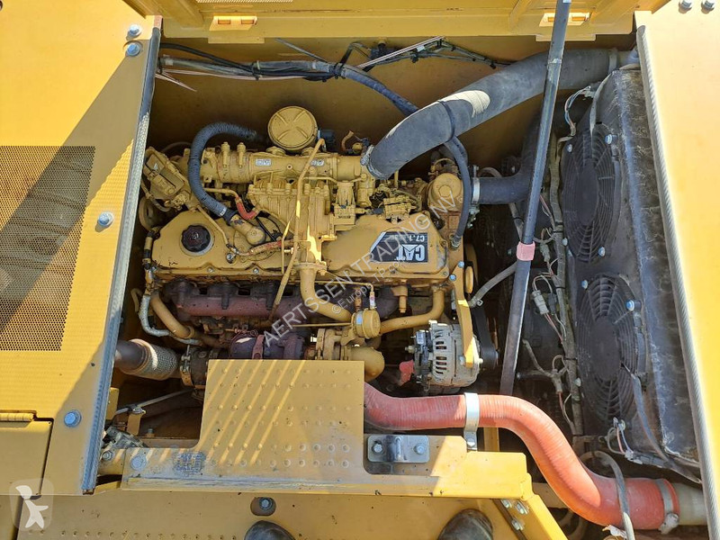 Graafmachine Caterpillar NG